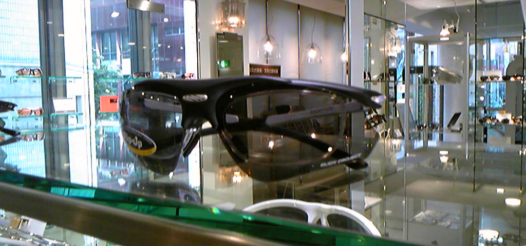 http://www.washin-optical.co.jp/blog/annex/110609_164234.jpg