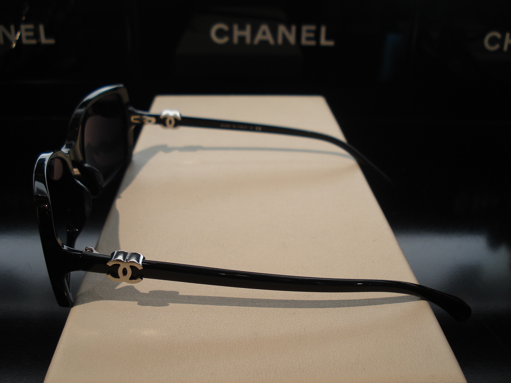 http://www.washin-optical.co.jp/blog/annex/CHANEL%20%2712%20012.jpg